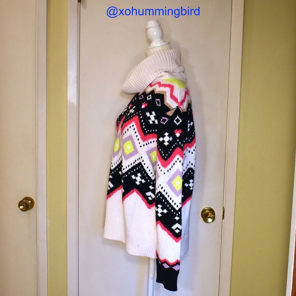 Alice + Olivia | Emmett Relaxed Fairisle Tunic Sweater - Picture 6 of 15